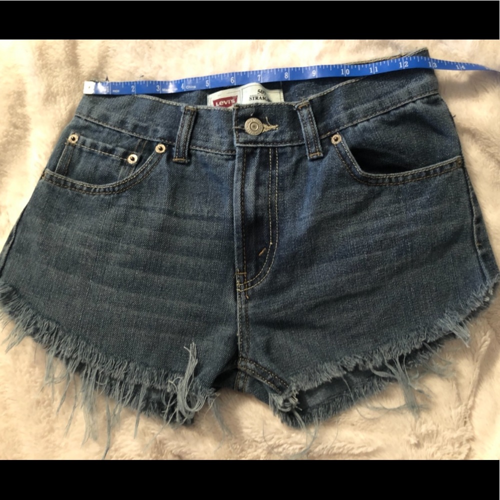 Levi’s Jean Cutoff Shorts